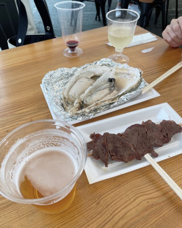 秋といえばオータムフェスト♪
スタッフとチャトレちゃんと行ってきました♡
牡蠣がめちゃくちゃ美味しかった〜🥰  #チャットレディ #ライバー女子 #日払い #お金の稼ぎ方 #オータムフェスト