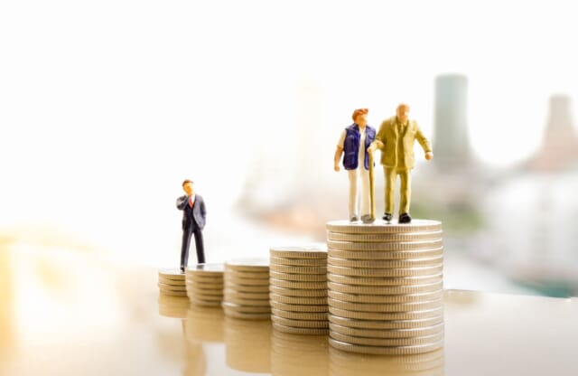 退職金制度がある会社は平均で80.5％
20％弱の企業で働く人は退職金がありません🥺  少しでも老後のお金を増やすにはどうしたら良いのか？  退職金がない人は年金2000万円問題が大きくのしかかってきますので
豊かな老後を送るためにも今からチャットレディで貯めるのがオススメです🤩  チャットレディなど国民年金の方はさらに国民年金基金にも加入して老後のために少しでも年金を増やしましょう！  #チャットレディ #ライバー女子 #日払い #お金の稼ぎ方 #退職金制度